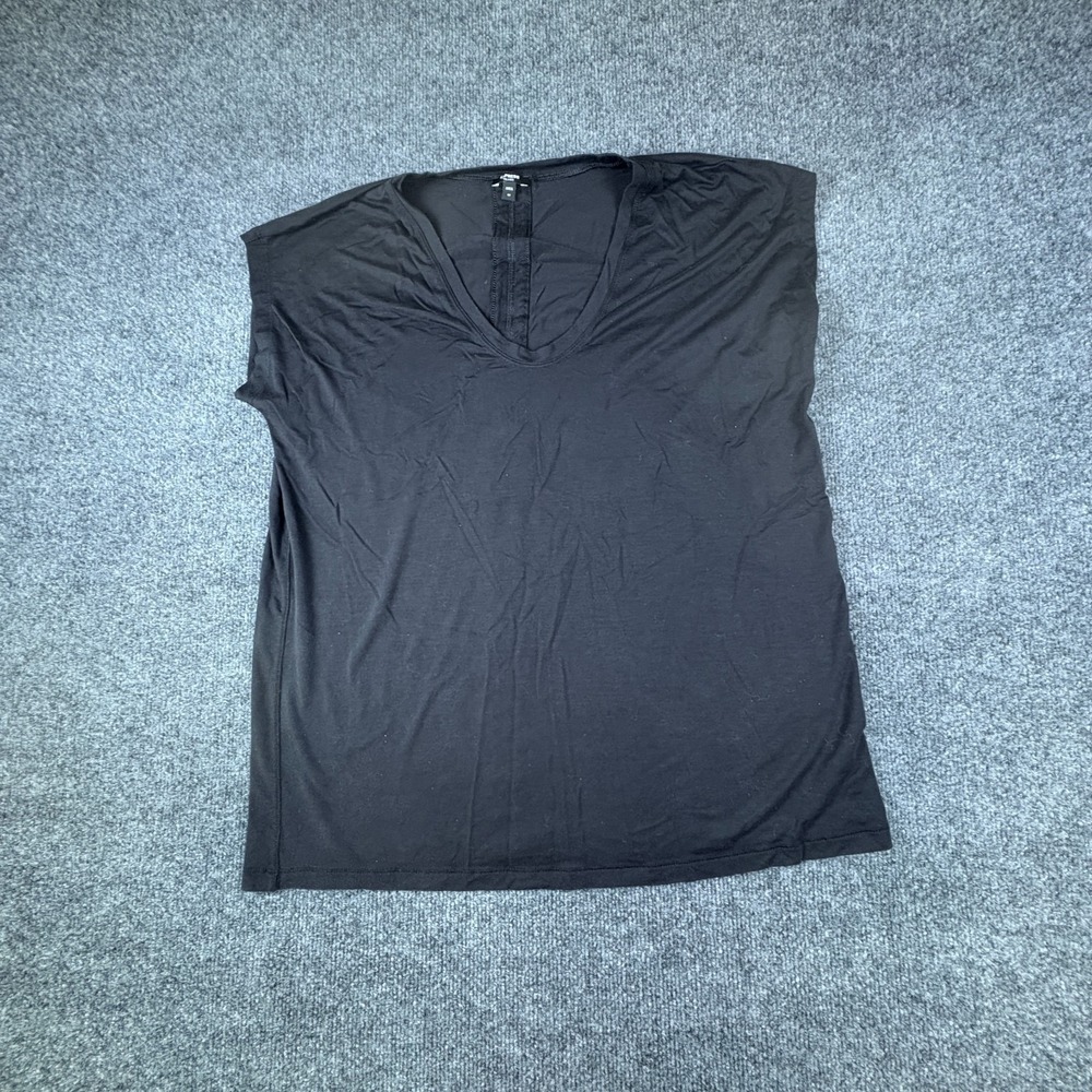 Express Relaxed Shirt Top Womens Medium Black Lyocell Stretch V Neck‎ Pullover